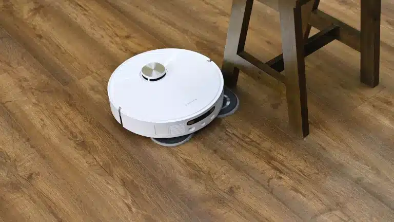 Best Robot Vacuum and Mop for LVP Flooring (6 Top Picks for 2026)