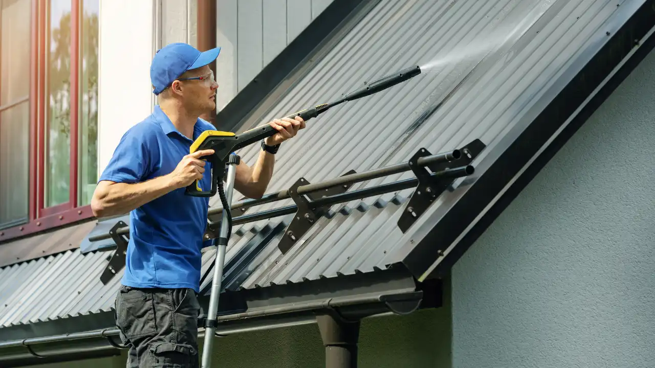 Best Pressure Washer for Roof Cleaning